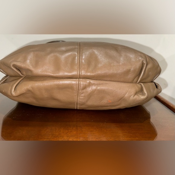 Morris Moskowitz Leather Shoulder Bag - Picture 4 of 15